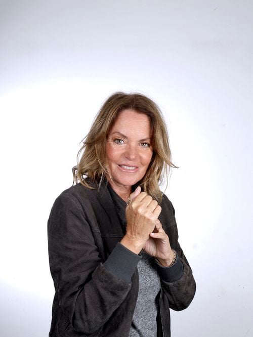 “On était une quarantaine” : Pour le départ de son mari Patrice, Cendrine Dominguez a convoqué leurs proches pour faire la fête