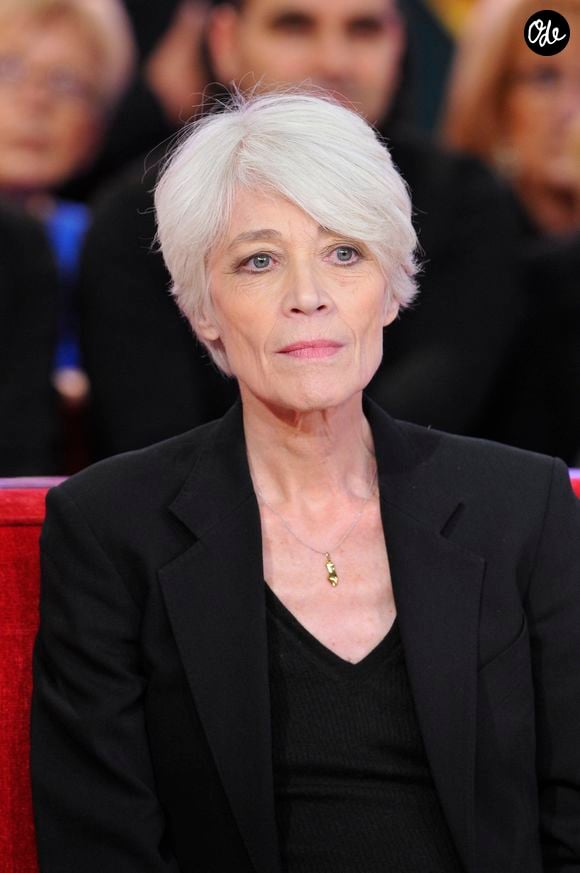 Francoise Hardy - Enregistrement de l'emission " Vivement Dimanche" a Paris le 30 Octobre 2012. AGENCE / BESTIMAGE