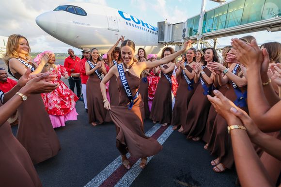 Les 30 Miss régionales lors de leur voyage en Martinique avant la cérémonie Miss France 2026. SIPA/Laurent Vu via Bestimage