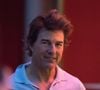 En effet, les deux amants ont été aperçus à Londres dans un hélicoptère, à une date plus qu'importante : l'anniversaire de l'actrice de Blonde.
Tom Cruise à Londres Backgrid UK/ Bestimage