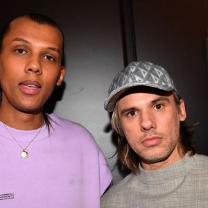 Orelsan a invité Stromae sur scène pour interpréter leur duo "La Pluie", sorti en 2017.


Stromae et Orelsan en backstage de la 38ème cérémonie des Victoires de la musique à la Seine musicale de Boulogne-Billancourt, France, le 10 février 2023. © Moreau-Veren/Bestimage