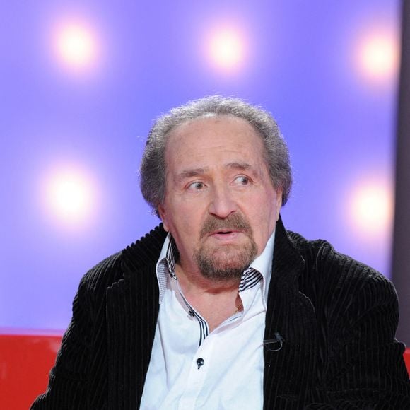 Richard Anthony lors de l'enregistrement de l'émission Vie Privee, Vie Publique a Paris, France, le 7 octobre 2010. Photo Max Colin/ABACAPRESS.COM