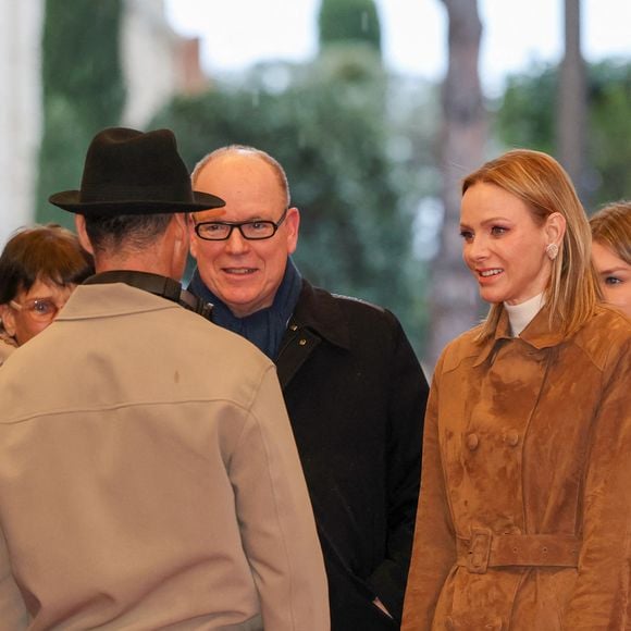 Le prince Albert II de Monaco, La princesse Charlène de Monaco, La princesse Stéphanie de Monaco, Camille Gottlieb lors du spectacle Monaco sous les Etoiles, sous le chapiteau de Fontvieille à Monaco, le 22 décembre 2025. 
© Claudia Albuquerque / Bestimage