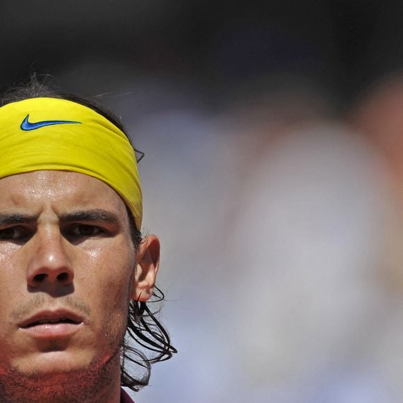 L'Espagnol Rafael Nadal bat, 6-1, 6-3, 6-1, l'Australien Llewton Lewitt lors du troisième tour des Internationaux de France de tennis au stade Roland Garros à Paris, France, le 29 mai 2009. Photo par Christophe Guibbaud/Cameleon/ABACAPRESS.COM