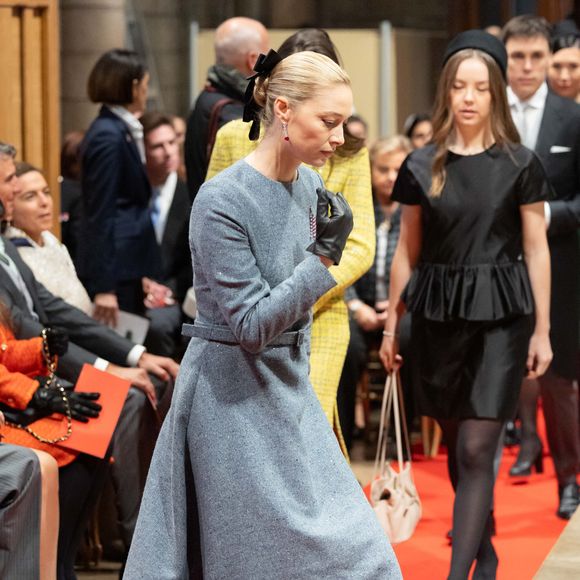 Il s'agit de la première apparition de l'épouse de Pierre Casiraghi depuis la naissance de sa petite fille.

Beatrice Borromeo lors de la messe en la cathédrale Notre-Dame-immaculée de Monaco le jour de la fête nationale à Monaco le 19 novembre 2025.

© Olivier Huitel / Pool Monaco / Bestimage