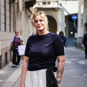 Louane - Les célébrités arrivent au 2ème Club littéraire Miu Miu pendant la Milan Design Week, le 10 avril 2025 à Milan. 
© Lucia Sabatelli / Bestimage