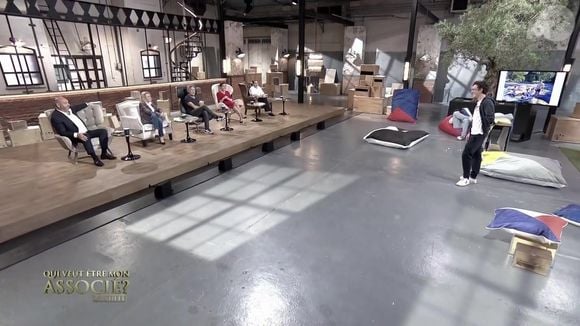 "Qui veut être mon associé ?" met en avant des entrepreneurs en quête d’investissements.
Capture d'écran de "Qui veux être mon associé ?" sur M6
