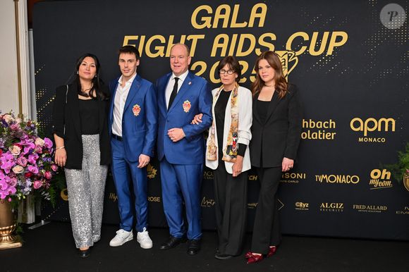 Marie et Louis Ducruet, le prince Albert II de Monaco, la princesse Stéphanie et Camille Gottlieb durant la soirée de Gala au Fairmont hotel à Monaco après  la cinquième édition de la Fight Aids Cup, un match de football caritatif qui s'est déroulé au stade Louis II à Monaco, le 22 janvier 2025.
© Bruno Bebert / Bestimage