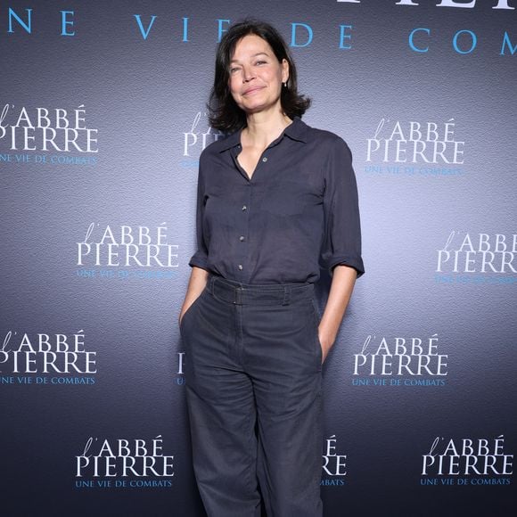 Marianne Denicourt lors de l'avant-première du film "L'Abbé Pierre - Une vie de combats" au cinéma UGC Normandie à Paris le 10 octobre 2023.
© Denis Guignebourg / Bestimage