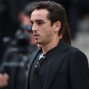Gaston Ardisson assistant aux funérailles de Thierry Ardisson à l'église Saint Roch à Paris, France, le 17 juillet 2025. Photo par Franck Castel/ABACAPRESS.COM