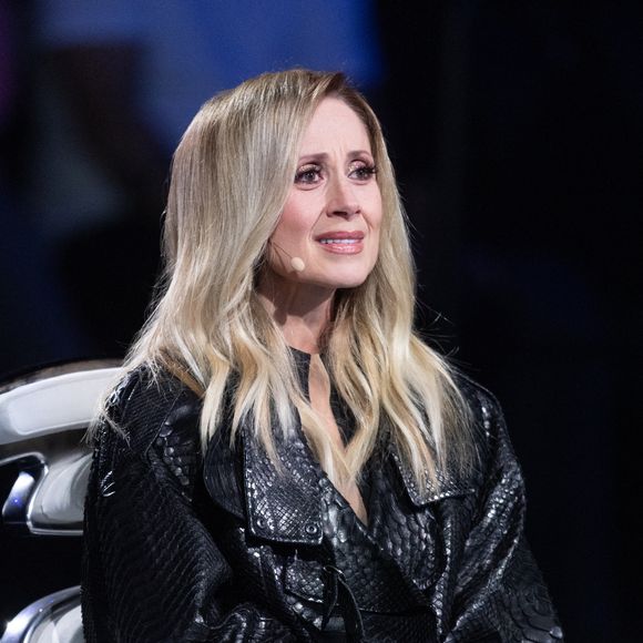 Exclusif - Lara Fabian lors de l'enregistrement de l'émission "La chanson secrète N°14", présentée par Nikos Aliagas et diffusée le 26 décembre sur TF1, à Paris le 9 décembre 2025. © Jacovides-Moreau/Bestimage