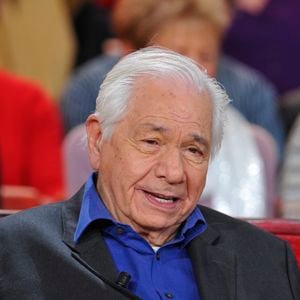 Michel Galabru - Enregistrement de l' emission "Vivement Dimanche" - Emission speciale autour des animaux - a Paris diffusee le 23/12/2012 @agence/ bestimage