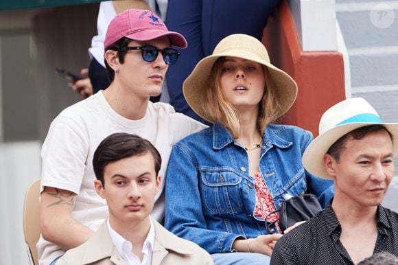 Kungs et Ivanka Smilenko - Célébrités en tribunes des Internationaux de France de tennis de Roland Garros 2023 à Paris le 11 juin 2023. © Jacovides-Moreau/Bestimage