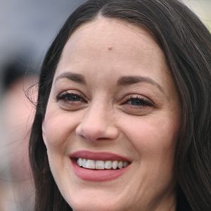 Marion Cotillard lors de la séance photo du film "Karma" au Festival de Cannes, le 16 mai 2026. Photo de Franck Castel/ABACAPRESS.COM