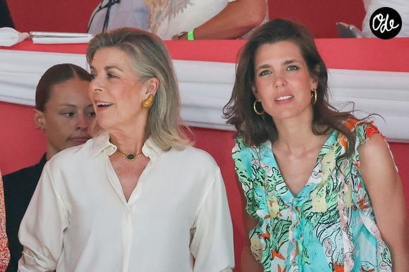 La princesse Caroline de Hanovre et sa fille Charlotte Casirgahi ont a assité à la Monaco Longines Pro Am Cup au profit de l' AMADE à Monaco, le 3 juillet 2024. Elles ont remis les prix en compagnie de Diane Fissore, la présidente du Jumping International de Monaco et de la Fédération équestre de Monaco. © Claudia Albuquerque/Bestimage