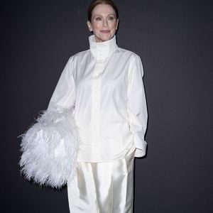 Julianne Moore - Photocall de la soirée "Kering Women in Motion Awards" à la Place de la Castre lors du 79ème Festival International du Film de Cannes. Le 17 mai 2026.

© Olivier Borde / Bestimage