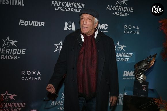 Gérard Darmon - Célébrités lors du 105ème Prix d’Amérique à l'Hippodrome de Vincennes le 25 janvier 2026. © Lionel Urman/Bestimage