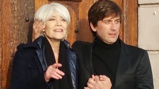 Thomas Dutronc n’en avait jamais parlé : sa mère Françoise Hardy avait une habitude quand il était tout petit