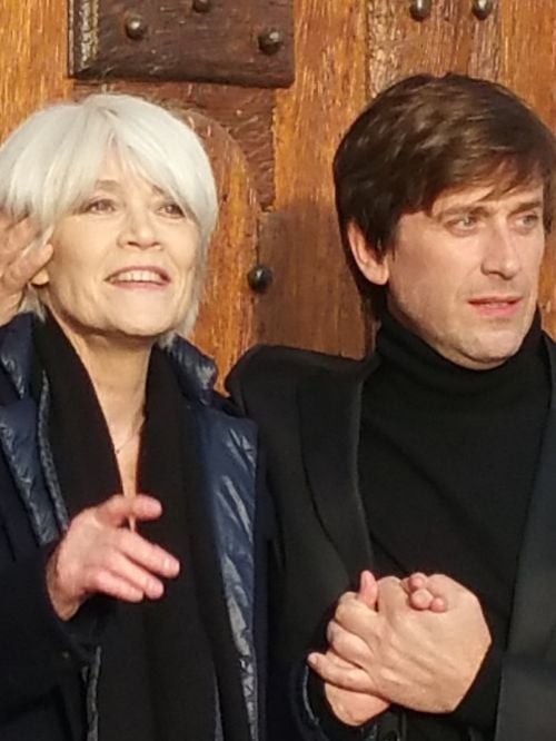 Thomas Dutronc n’en avait jamais parlé : sa mère Françoise Hardy avait une habitude quand il était tout petit