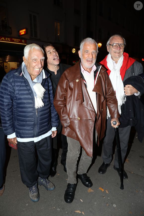 Charles Gérard, Louis-Michel Colla, Jean-Paul Belmondo et Christian Brincourt - Arrivée des people au 60ème anniversaire de Louis-Michel Colla au théatre de la Gaîté-Montparnasse à Paris le 8 novembre 2016.