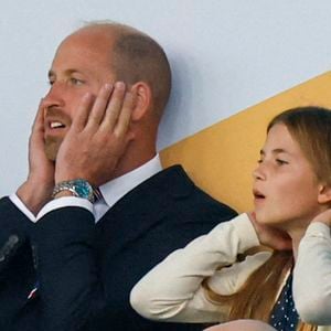 Le prince William, la princesse Charlotte de Galles, la princesse Leonor et l'infante Sofia d'Espagne dans les tribunes de la finale de l'UEFA Women's Euro 2025 "Angleterre - Espagne (1-1, 3-1 tab)" à Bâle. Mirrorpix / Bestimage