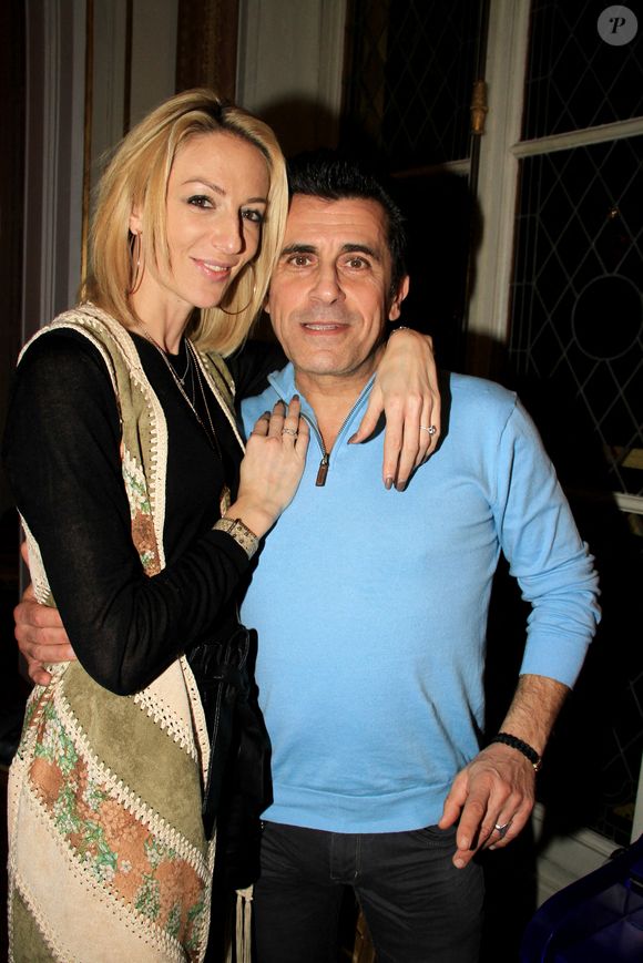 Bébert, Les Forbans (Albert Kassabi) et sa compagne Astrid - People au dîner "Couscous" chez Pierre-Jean Chalençon au Palais Vivienne à Paris. Le 9 février 2022