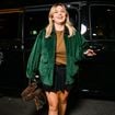 Louane, en jupe plissée courte, croise la star de Harry Potter Emma Watson en plein Paris pour la Fashion Week