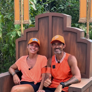 Jean-Pascal Lacoste et Delphine Tellier lors du tournage des "Apprentis aventuriers" - photo Instagram du 26 mars 2025