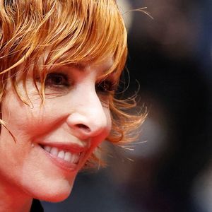 Mylène Farmer - Montée des marches du film « Dalloway » lors du 78ème Festival International du Film de Cannes, au Palais des Festivals à Cannes. Le 15 mai 2025. © Jacovides-Moreau / Bestimage