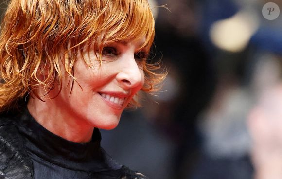 Mylène Farmer - Montée des marches du film « Dalloway » lors du 78ème Festival International du Film de Cannes, au Palais des Festivals à Cannes. Le 15 mai 2025. © Jacovides-Moreau / Bestimage