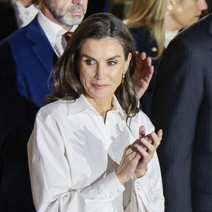 La reine Letizia d'Espagne assiste à la cérémonie de remise du diplôme Honoris Causa au roi Felipe VI d'Espagne à l'Université Federico II au Teatro San Carlo le 12 décembre 2024 à Naples, Italie. Photo by Jesus Briones/GTres/ABACAPRESS.COM