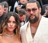 L’acteur hollywoodien est venu soutenir sa compagne, Adria Arjona
Adria Arjona, Jason Momoa assistant à la projection de "Highest 2 Lowest" au 78ème Festival de Cannes à Cannes, France, le 19 mai 2025. Photo par Julien Reynaud/APS-Medias/ABACAPRESS.COM