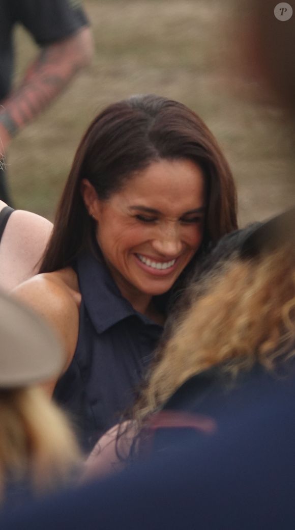 Santa Barbara, Californie. Le prince Harry (duc de Sussex) et son épouse Meghan sont apparus ensemble à l'événement One805 Live! au terrain de polo de Kevin Costner à Santa Barbara, en hommage aux premiers intervenants. Le couple est arrivé ensemble vers 17 h (20 septembre). 

© Backgrid USA / Bestimage