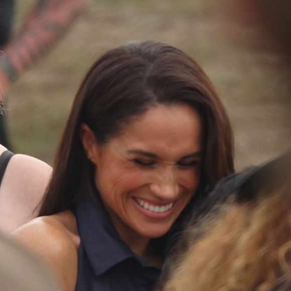 Santa Barbara, Californie. Le prince Harry (duc de Sussex) et son épouse Meghan sont apparus ensemble à l'événement One805 Live! au terrain de polo de Kevin Costner à Santa Barbara, en hommage aux premiers intervenants. Le couple est arrivé ensemble vers 17 h (20 septembre). 

© Backgrid USA / Bestimage