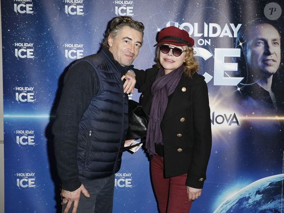 La poétesse est très proche de sa famille.

Grâce de Capitani et son compagnon Jean-Pierre Jacquin - People au photocall du nouveau spectacle Holiday on Ice "Supernova" au Dôme de Paris - Palais des Sports le 27 février 2020. © Marc-Ausset Lacroix/Bestimage