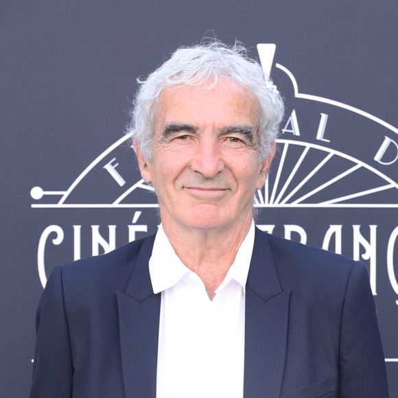 Raymond Domenech - Photocall lors de la 3ème édition du Festival du Cinéma Français et de la Gastronomie d'Aix-les-Bains. Le 5 juin 2024
© Denis Guignebourg / Bestimage