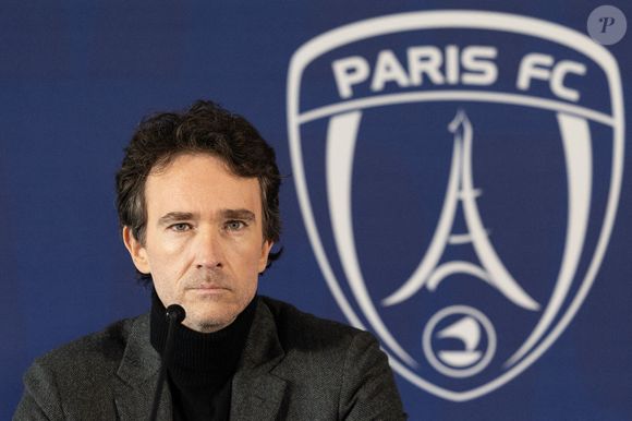 Représentant de la holding de la famille Agache Antoine Arnault lors d'une conférence de presse à Orly, banlieue nord de Paris, le 20 novembre 2024. La famille de la personne la plus riche de France, Bernard Arnault, va finaliser l'acquisition du Paris FC "dans les prochains jours", a déclaré le président du club de Ligue 2 lors d'une conférence de presse le 20 novembre 2024. La famille Arnault deviendra l'actionnaire majoritaire du Paris FC, la société autrichienne Red Bull acquérant également une part minoritaire, une fois que les procédures administratives nécessaires auront toutes été finalisées. Photo par Raphael Lafargue/ABACAPRESS.COM