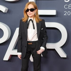 Isabelle Huppert au photocall de la 51ème cérémonie des César à l'Olympia à Paris, France, le 26 février 2025 © Borde-Jacovides-Olivier/Bestimage