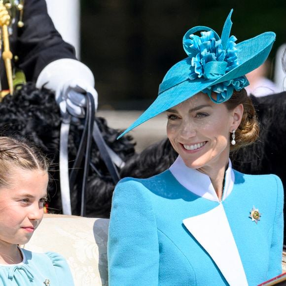 Sa sœur Charlotte ira vraisemblablement au Marlborough College

La princesse Charlotte, la princesse de Galles et le prince George assistent au défilé de l'anniversaire du roi, Trooping the Colour 2025. Photo par Doug Peters/EMPICS/ABACAPRESS.COM