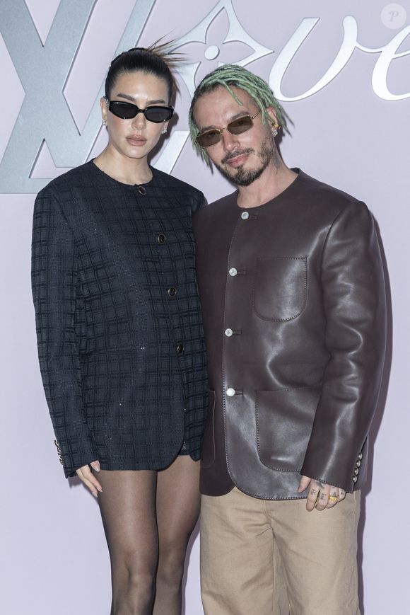 Valentina Ferrer et J Balvin - Photocall pour le défilé Louis Vuitton prêt à porter hommes Automne / hiver  2025 - 2026 lors de la fashion week à Paris le 21 2025. © Olivier Borde /Bestimage