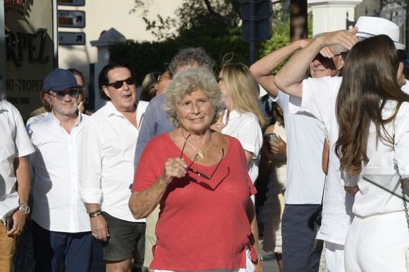 Exclusif - Jacqueline Franjou - Personnalités à l'exposition photographique de Paris Match "Eddie Barclay — Saint-Tropez, le sens de la fête !" place Blanqui à Saint-Tropez le 11 juillet 2025.

© Sophie Louvet / Nice Matin / Bestimage