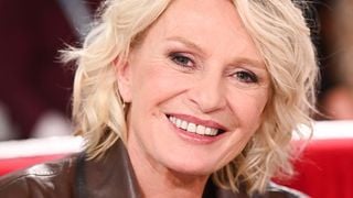 "La vie ne s'arrête pas à 60 ans" : Loin de la télévision, Sophie Davant se lance dans une toute nouvelle carrière
