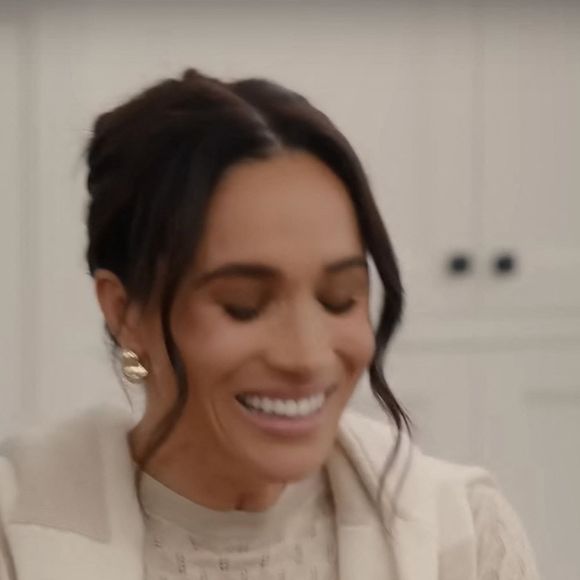 La duchesse de Sussex est de retour sur les écrans de télévision. Meghan s'est rapprochée de son mari, le prince Harry, alors que Netflix diffusait le premier teaser de sa nouvelle série With Love, Meghan, qu'elle a posté sur son nouveau compte Instagram. ©Backgrid USA / Bestimage