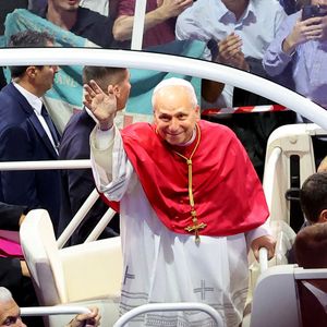Le pape Léon XIV au Stade de France, à Saint-Denis, en périphérie de Paris, le 25 septembre 2026, pour présider une veillée de prière avec des jeunes de 17 à 35 ans, dans le cadre de sa visite de quatre jours en France.
© Jacovides-Moreau/Bestimage