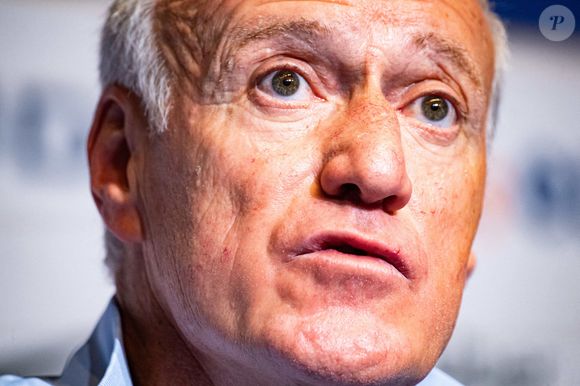 Mais ce samedi 22 mars, à la veille du quart de finale retour de la Ligue des Nations, le sélectionneur des Bleus est tombé dans un traquenard tendu par un journaliste...
Didier Deschamps (France) en conférence de presse avant le match France - Croatie. Saint-Denis, le 22 mars 2025.