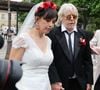 Le couple s'est marié le 4 mai 2024
Le chanteur Renaud (Renaud Séchan) et sa femme Cerise, Pierre Tarde - Mariage du chanteur Renaud (Renaud Séchan) avec Cerise à la mairie du 14ème arrondissement de Paris le 4 mai 2024. © Dominique Jacovides - Cyril Moreau / Bestimage