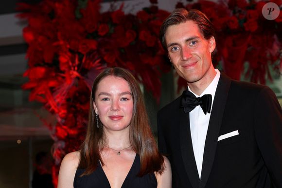La princesse Alexandra de Hanovre et son compagnon Ben Sylvester Strautmann lors de la soirée de gala du Grand Prix de Formule 1 de Monaco à la salle des étoiles au Monte-Carlo Sporting à Monaco le 25 mai 2025.

© Claudia Albuquerque / Bestimage