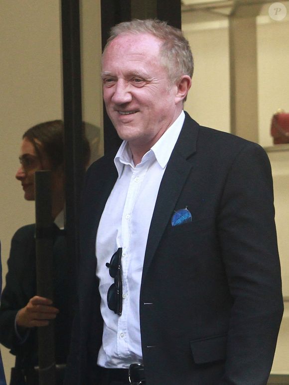 François-Henri Pinault (Pdg de Kering) visite une boutique Gucci à Milan le 17 juin 2024.

© Paolo Della Bella/IPA via ZUMA Press / Bestimage