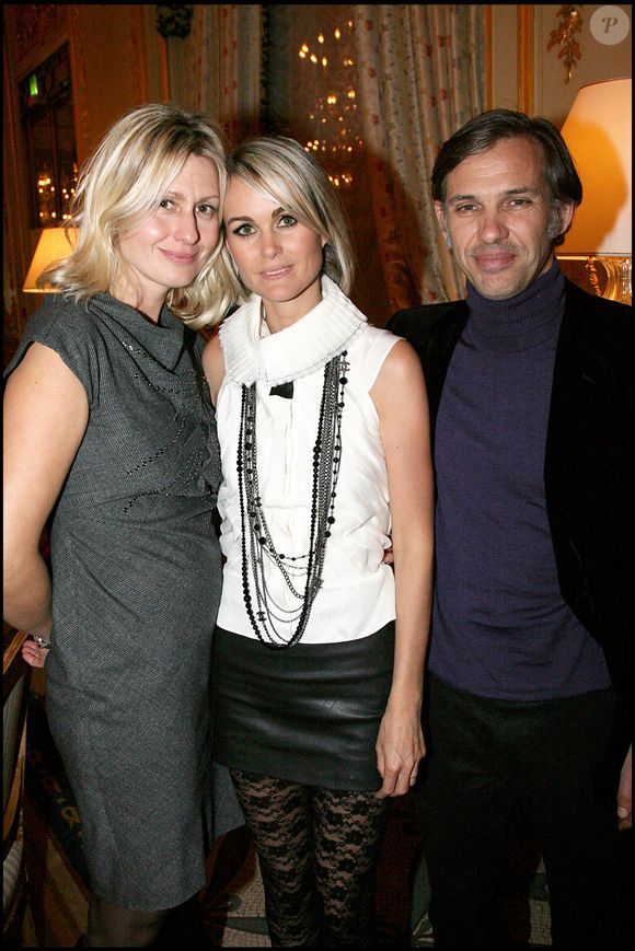 Luana et Paul Belmondo et Laeticia Hallyday à l'hôtel Drouot à Paris 
 BERTRAND RINDOFF PETROFF / BESTIMAGE