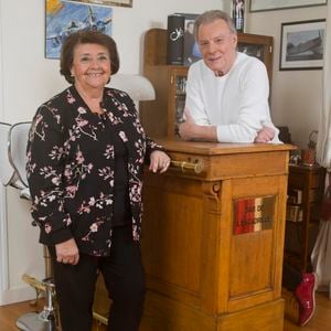 Herbert Léonard et sa femme Cléo chez eux à Barbizon, en 2016. JLPPA / Bestimage